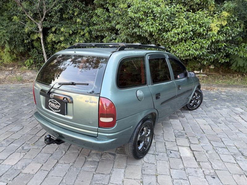 CORSA 1.6 MPFI SUPER WAGON 8V GASOLINA 4P MANUAL - 1999 - CAXIAS DO SUL