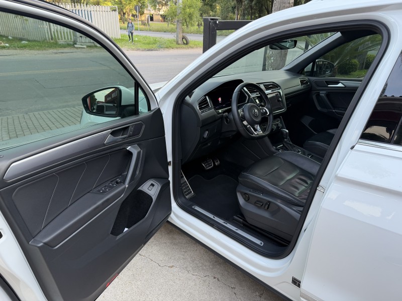 TIGUAN 2.0 ALLSPACE R-LINE 350 TSI 4X4 GASOLINA 4P - 2019 - CAXIAS DO SUL