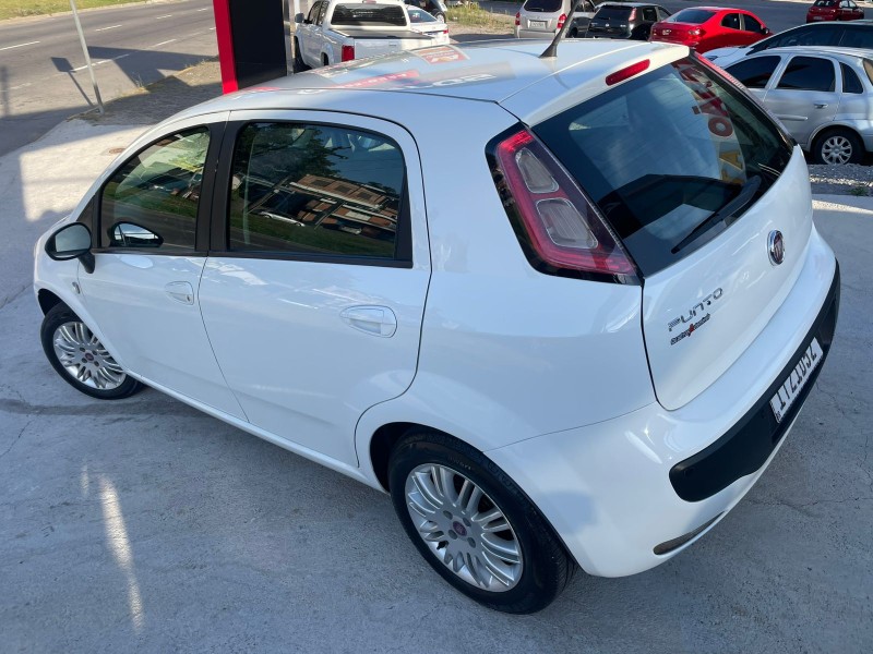 PUNTO 1.4 ATTRACTIVE ITALIA 8V FLEX 4P MANUAL - 2013 - CAXIAS DO SUL