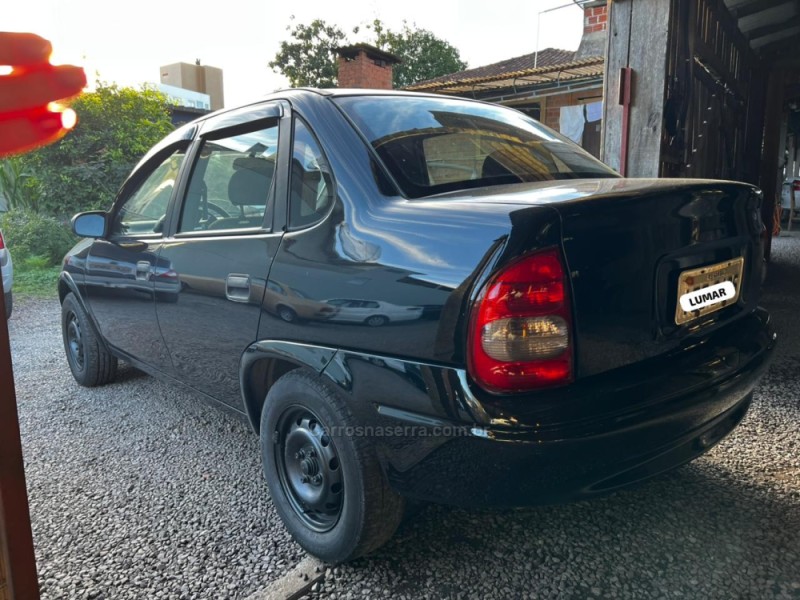 CLASSIC 1.0 MPFI LIFE 8V FLEX 4P MANUAL - 2008 - GARIBALDI