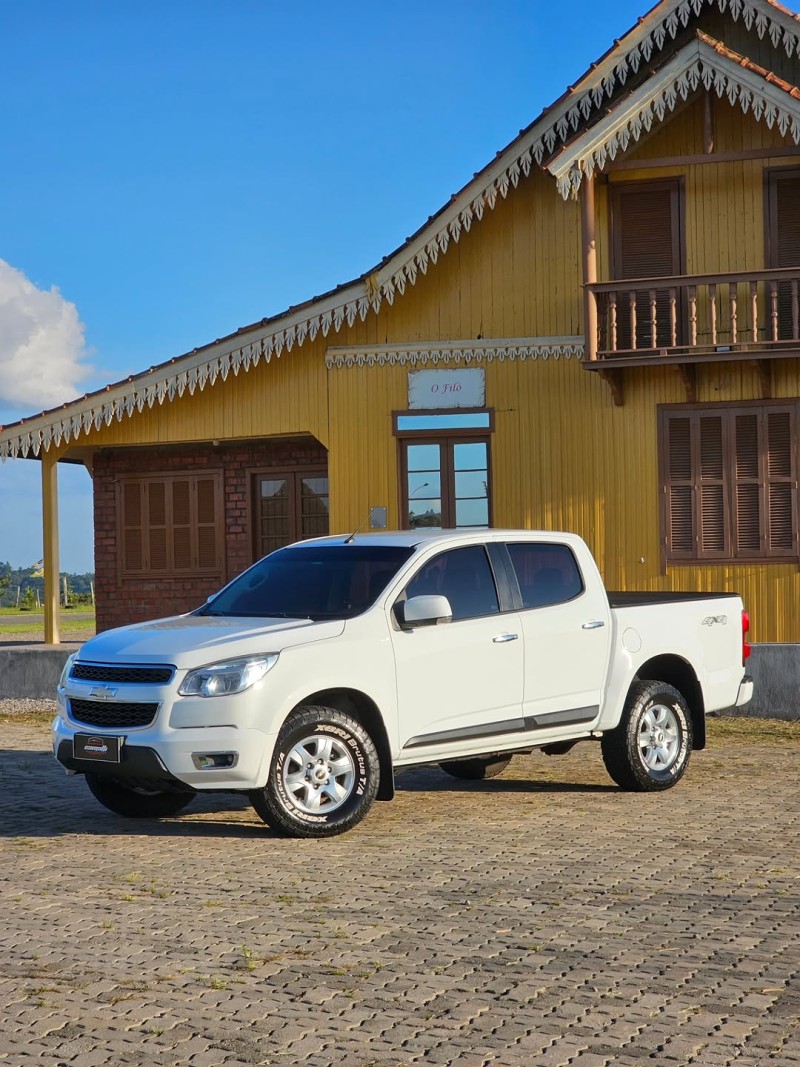 S10 2.8 LT 4X4 CD 16V TURBO DIESEL 4P AUTOMÁTICO - 2013 - ANTôNIO PRADO