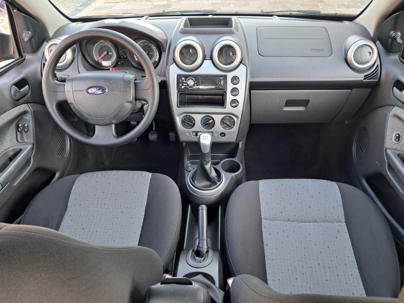 FIESTA 1.6 ROCAM SEDAN 8V FLEX 4P MANUAL - 2012 - CAXIAS DO SUL