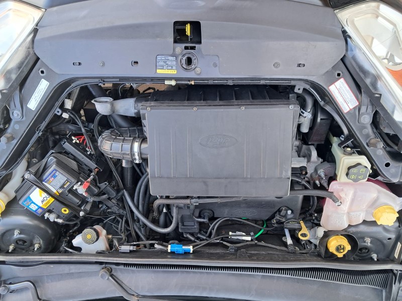 FIESTA 1.6 ROCAM SEDAN 8V FLEX 4P MANUAL - 2012 - CAXIAS DO SUL