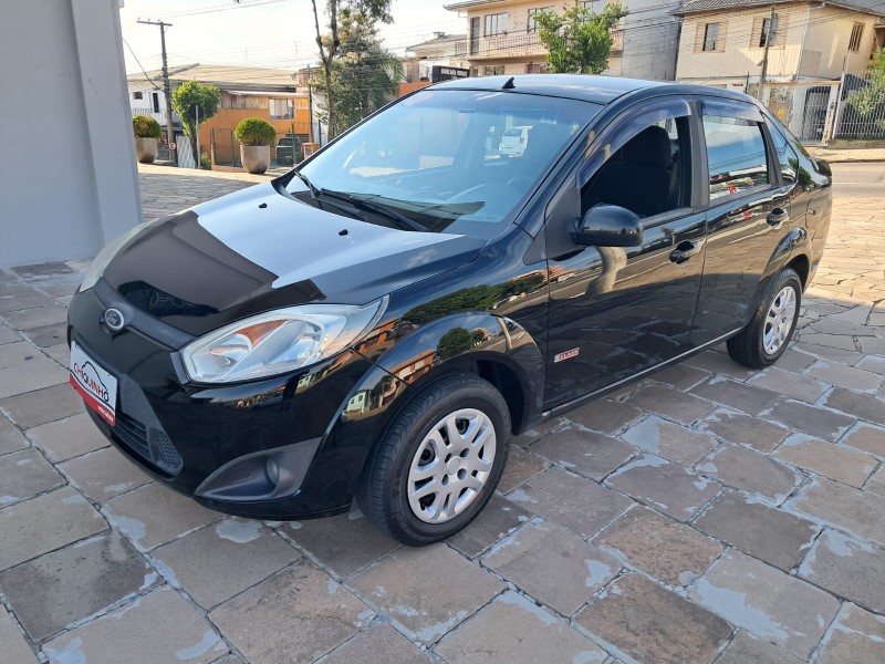 FIESTA 1.6 ROCAM SEDAN 8V FLEX 4P MANUAL