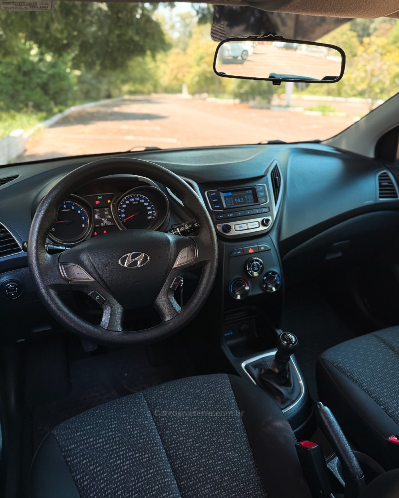 HB20 1.0 COMFORT PLUS 12V FLEX 4P MANUAL - 2018 - NOVO HAMBURGO