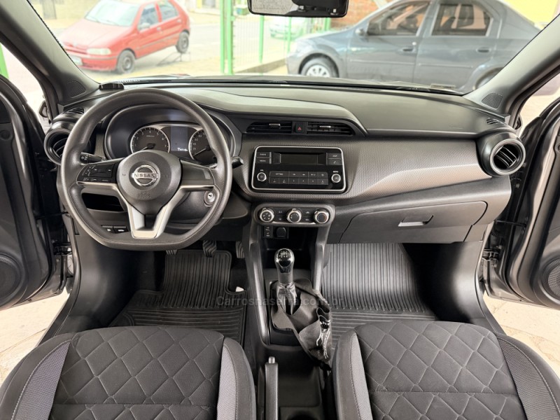 KICKS 1.6 16V SENSE FLEXSTART 4P MANUAL - 2018 - CAXIAS DO SUL