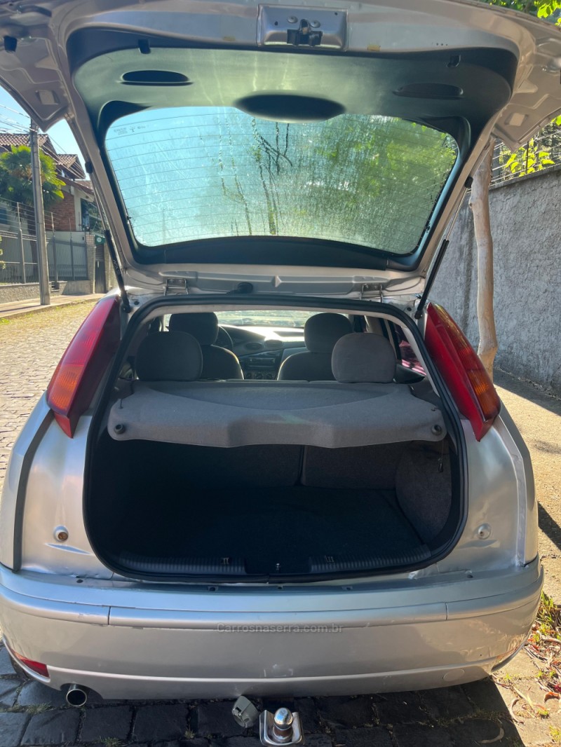 FOCUS  - 2002 - CAXIAS DO SUL