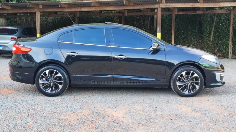 FLUENCE 2.0 GT LINE 16V FLEX 4P AUTOMÁTICO - 2016 - FARROUPILHA