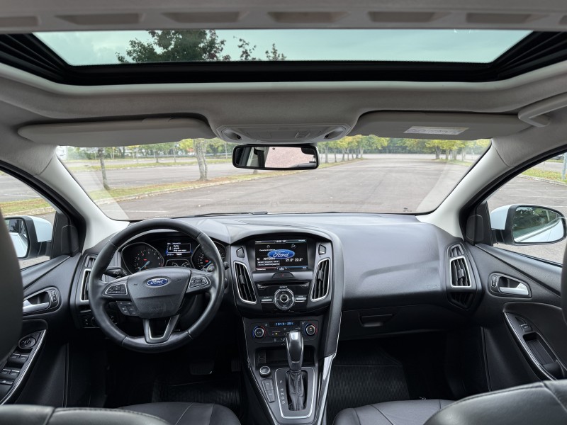 FOCUS 2.0 TITANIUM PLUS HATCH 16V FLEX 4P AUTO - 2016 - BENTO GONçALVES