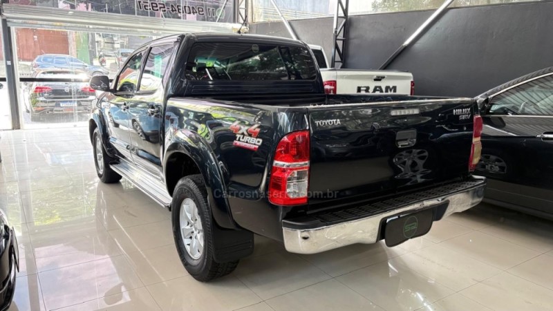 HILUX 3.0 SR 4X4 CD 16V TURBO INTERCOOLER DIESEL 4P AUTOMÁTICO - 2012 - CAXIAS DO SUL