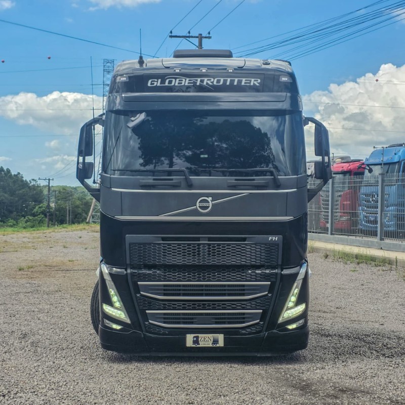 FH 460 GLOBETROTTER 6X2 - 2022 - GARIBALDI