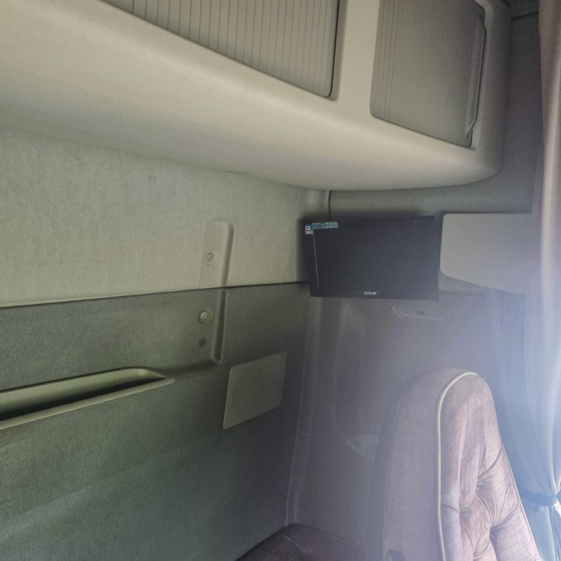 FH 460 GLOBETROTTER 6X2 - 2022 - GARIBALDI