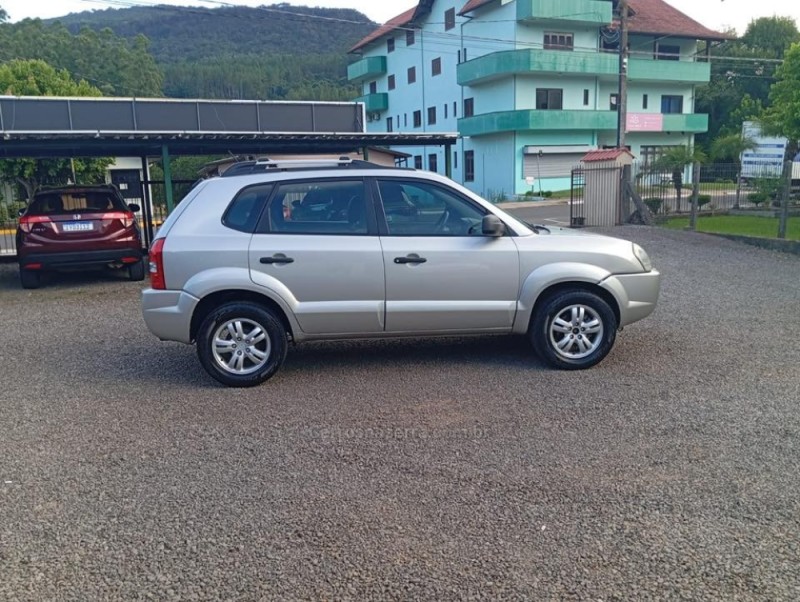 TUCSON 2.0 GL 2WD 16V GASOLINA 4P MANUAL - 2008 - PICADA CAFé