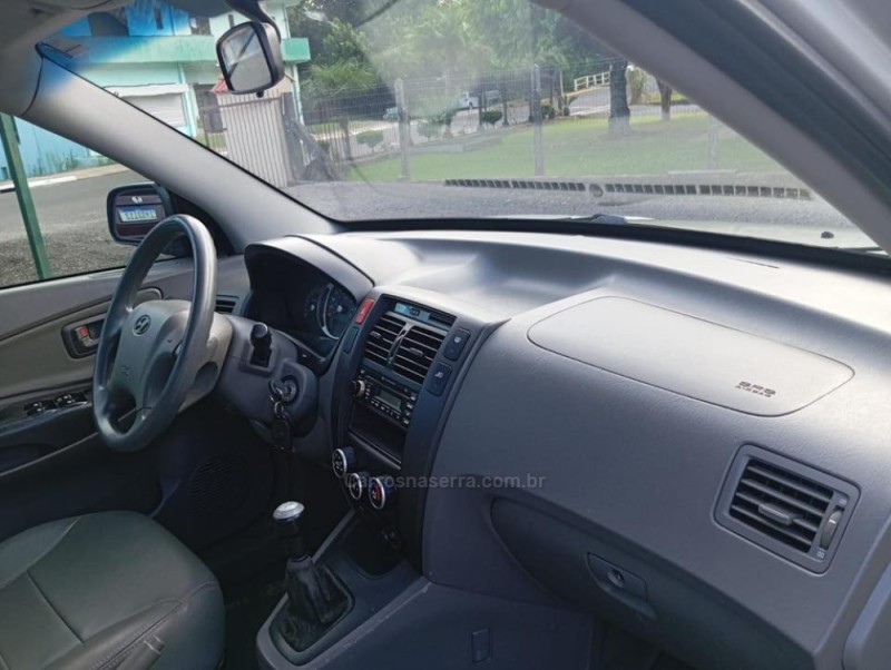TUCSON 2.0 GL 2WD 16V GASOLINA 4P MANUAL - 2008 - PICADA CAFé