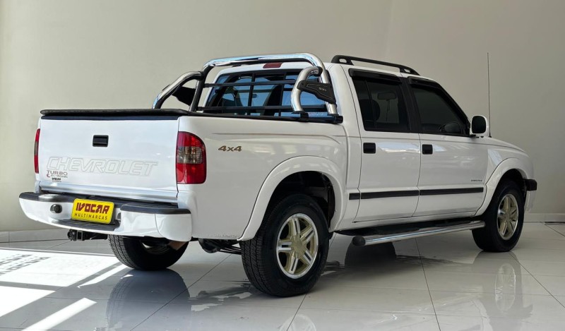 S10 2.8 EXECUTIVE 4X2 CD 12V TURBO INTECOOLER DIESEL 4P MANUAL - 2007 - VACARIA