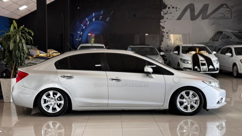 CIVIC 1.8 EXS 16V FLEX 4P AUTOMÁTICO - 2013 - ESTâNCIA VELHA