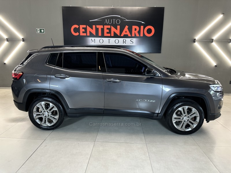 COMPASS 1.3 LONGITUDE T270 16V TURBO 4X2 FLEX 4P AUTOMÁTICO - 2023 - SAPIRANGA