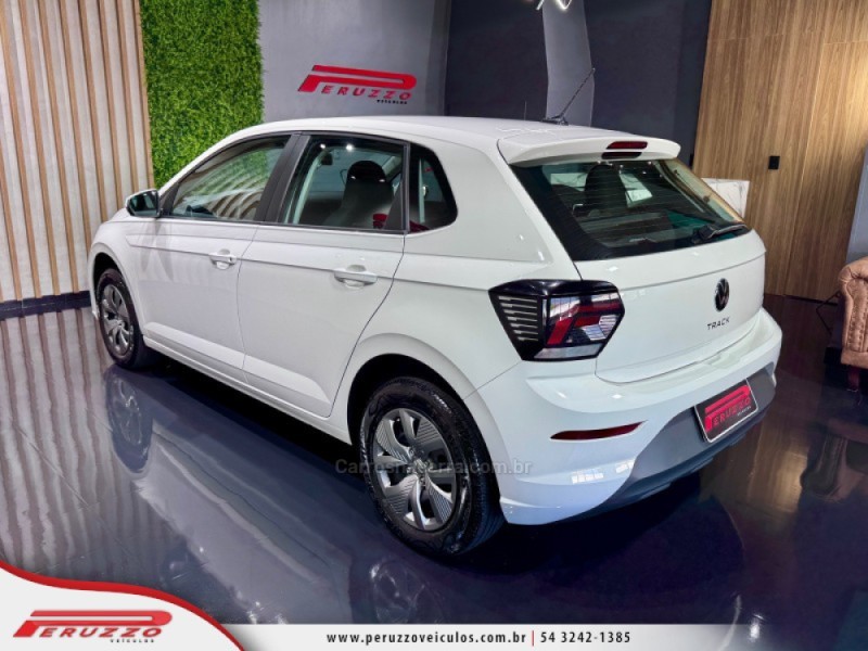 POLO 1.0 MPI TRACK 4P MANUAL - 2025 - NOVA PRATA