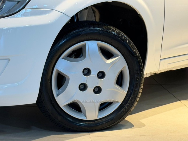 CELTA 1.0 MPFI LT 8V FLEX 4P MANUAL - 2015 - CAXIAS DO SUL