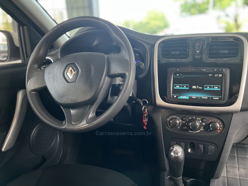 SANDERO 1.6 EXPRESSION 16V FLEX 4P MANUAL - 2020 - BOM PRINCíPIO