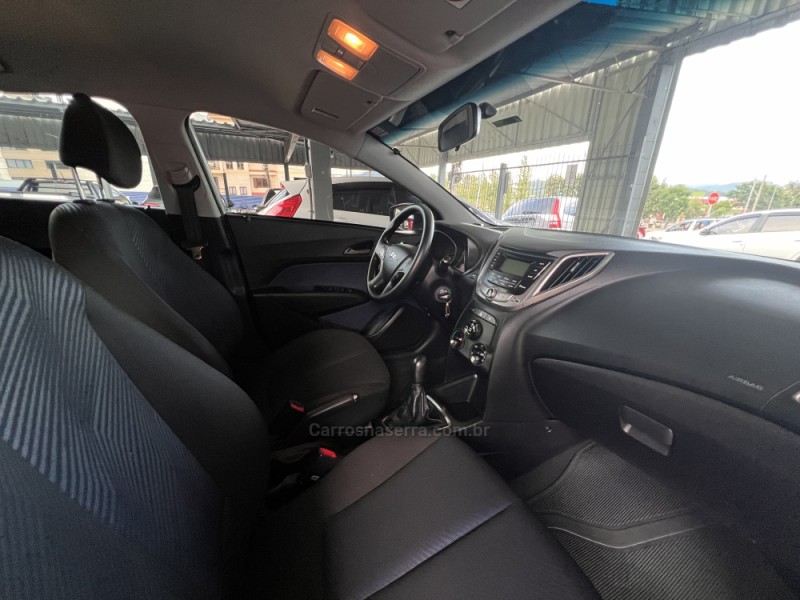 HB20 1.6 COMFORT PLUS 16V FLEX 4P MANUAL - 2014 - BOM PRINCíPIO