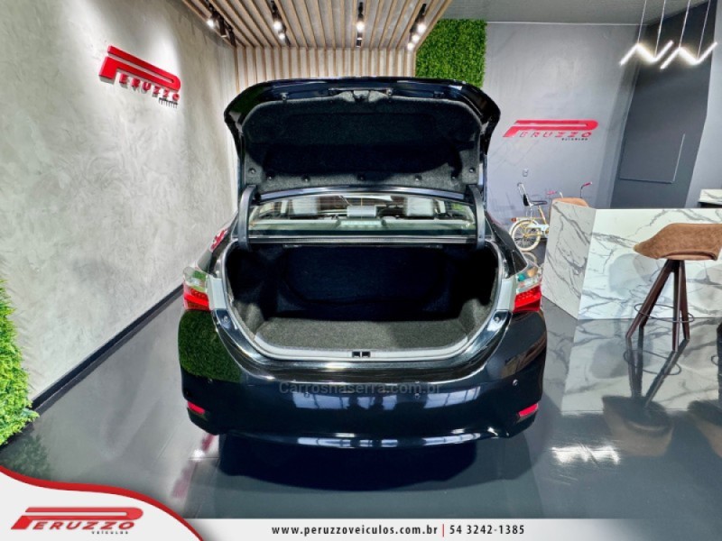 COROLLA 2.0 XEI 16V FLEX 4P AUTOMÁTICO - 2019 - NOVA PRATA
