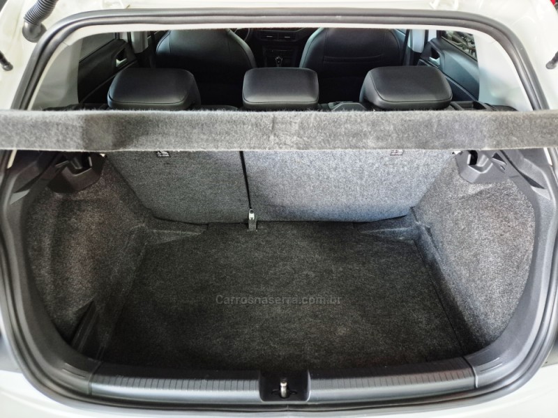 POLO 1.0 170 TSI 12V HIGHLINE FLEX 4P AUTOMÁTICO - 2023 - CAXIAS DO SUL