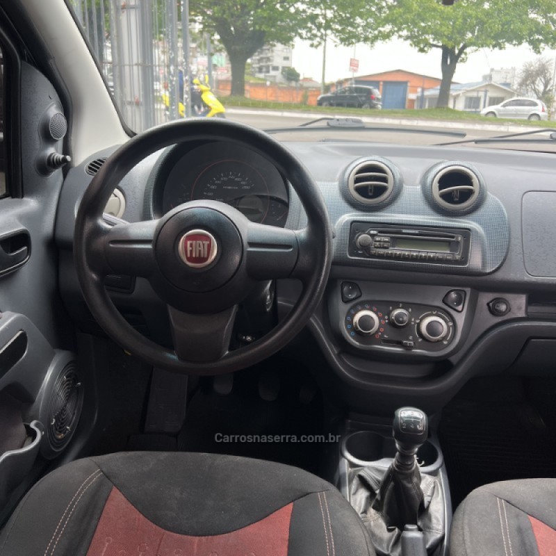 UNO 1.4 SPORTING 8V FLEX 4P MANUAL - 2012 - CAXIAS DO SUL