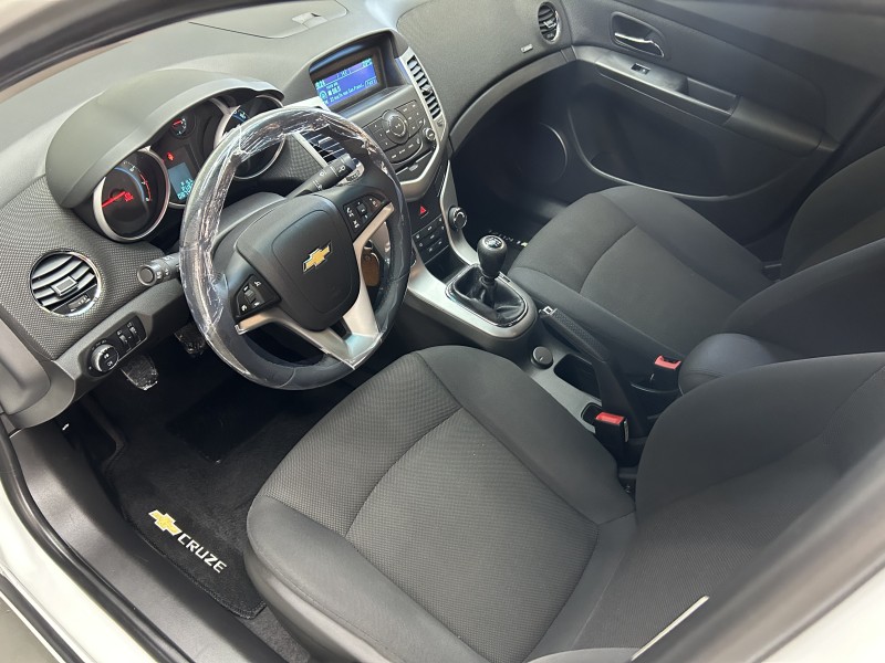 CRUZE 1.8 LT 16V FLEX 4P MANUAL - 2014 - CAXIAS DO SUL
