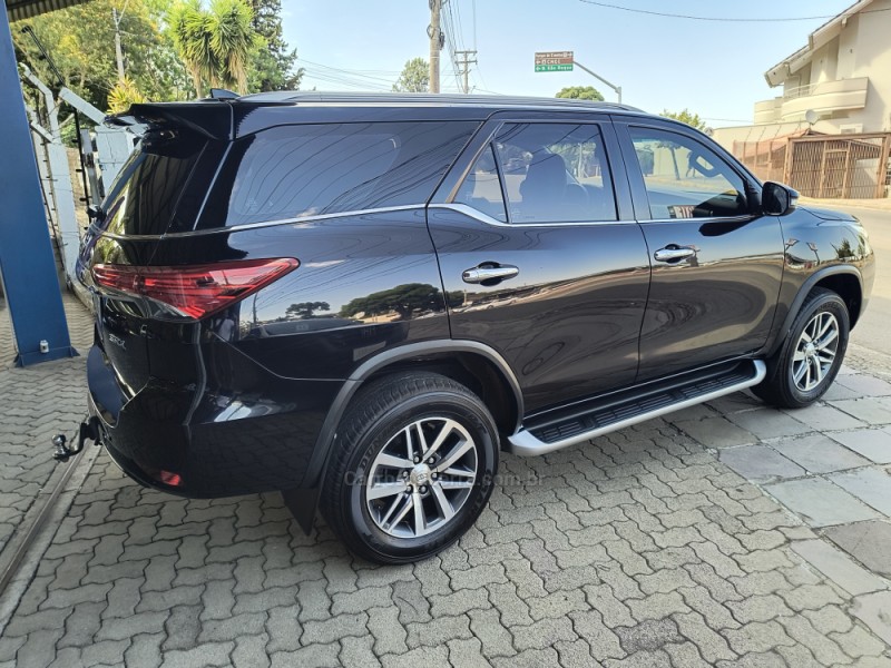 HILUX SW4 2.8 SRX 4X4 7 LUGARES 16V TURBO INTERCOOLER DIESEL 4P AUTOMÁTICO - 2020 - BENTO GONçALVES