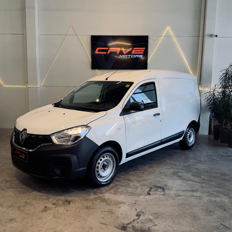 KANGOO 1.6 EXPRESS 16V FLEX 3P MANUAL - 2025 - CAXIAS DO SUL