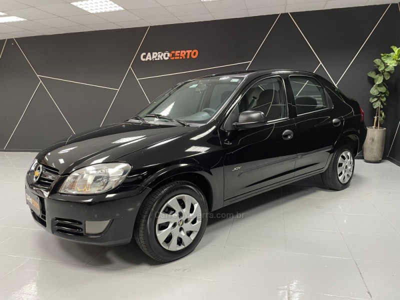 PRISMA 1.4 MPFI JOY 8V FLEX 4P MANUAL - 2009 - NOVO HAMBURGO