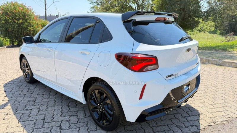 ONIX 1.0 TURBO FLEX RS 4P AUTOMÁTICO - 2026 - DOIS IRMãOS