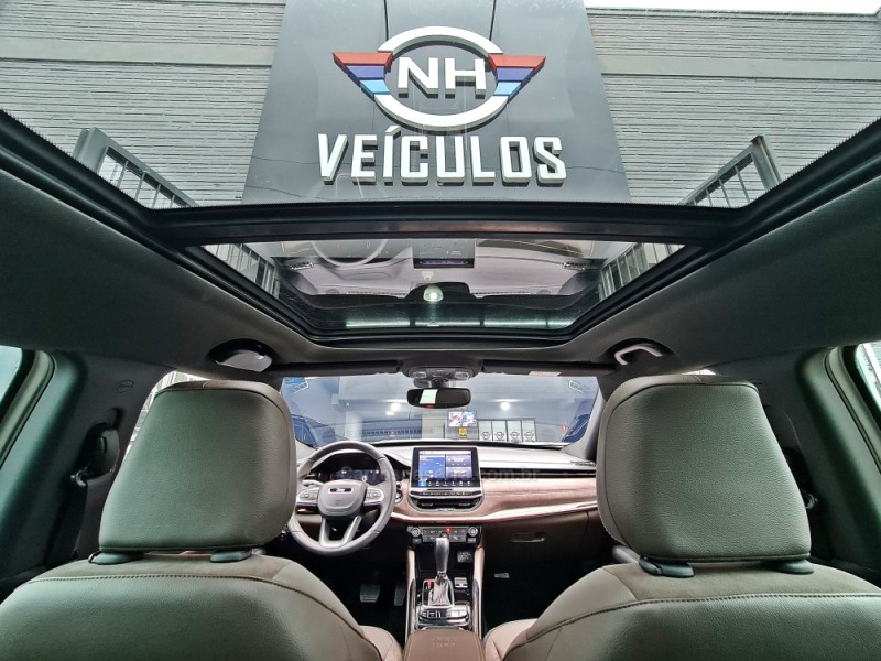 COMMANDER 1.3 OVERLAND T270 16V 4X2 TURBO FLEX 4P AUTOMÁTICO - 2022 - NOVO HAMBURGO