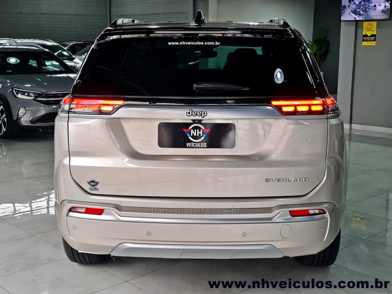 COMMANDER 1.3 OVERLAND T270 16V 4X2 TURBO FLEX 4P AUTOMÁTICO - 2022 - NOVO HAMBURGO
