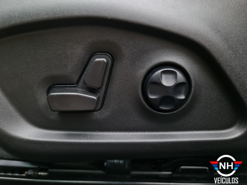 COMMANDER 1.3 OVERLAND T270 16V 4X2 TURBO FLEX 4P AUTOMÁTICO - 2022 - NOVO HAMBURGO