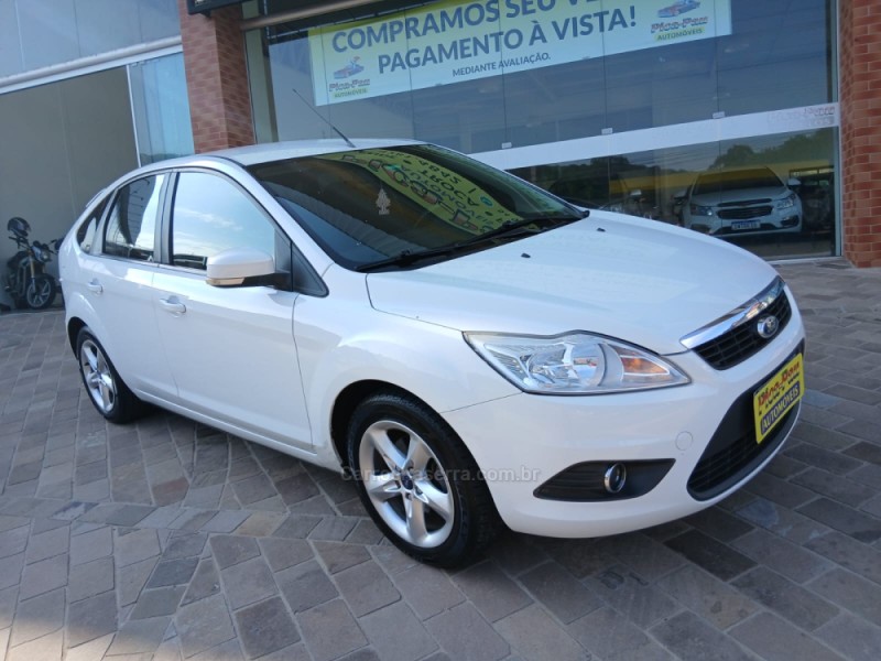 FOCUS 1.6 GL 16V FLEX 4P MANUAL - 2013 - NOVA PETRóPOLIS