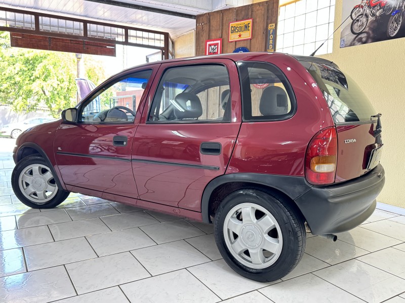 CORSA 1.6 MPFI GL 8V GASOLINA 4P MANUAL - 1996 - CAXIAS DO SUL