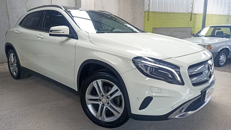 GLA 200 1.6 CGI ENDURO 16V TURBO FLEX 4P AUTOMÁTICO - 2017 - CAXIAS DO SUL