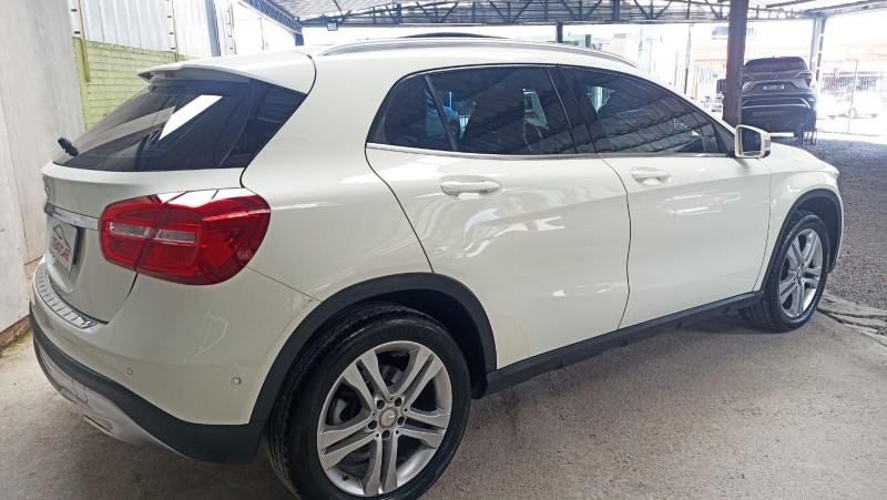 GLA 200 1.6 CGI ENDURO 16V TURBO FLEX 4P AUTOMÁTICO - 2017 - CAXIAS DO SUL