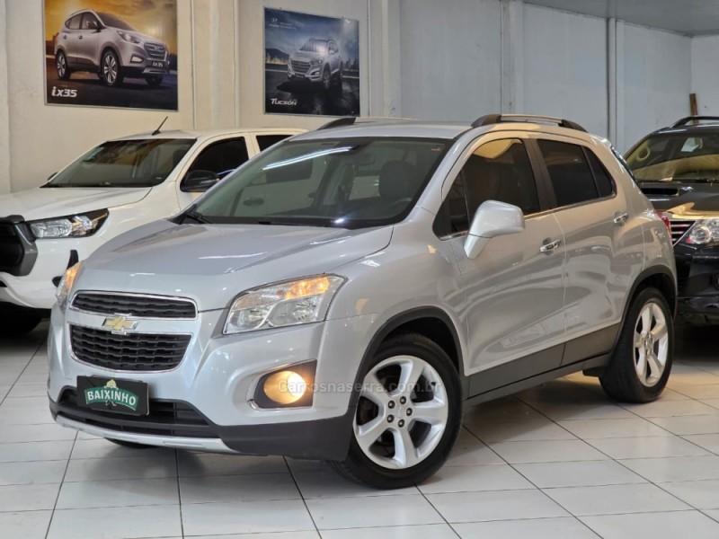 tracker 1.8 mpfi ltz 4x2 16v flex 4p automatico 2015 sapucaia do sul