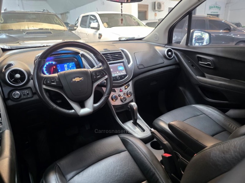 TRACKER 1.8 MPFI LTZ 4X2 16V FLEX 4P AUTOMÁTICO - 2015 - SAPUCAIA DO SUL