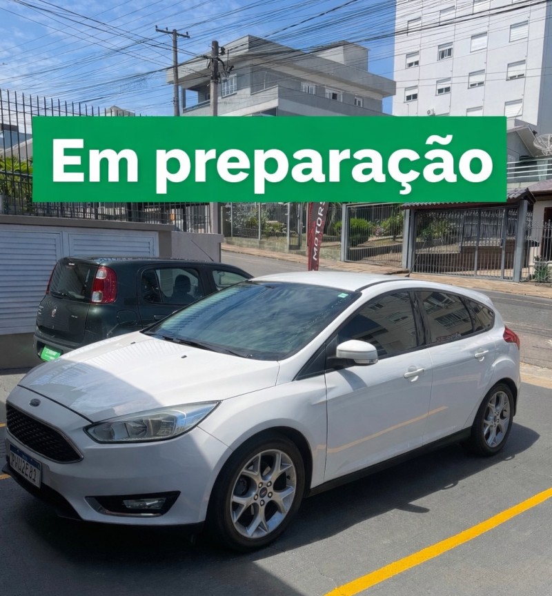 FOCUS 1.6 SE PLUS 16V FLEX 4P MANUAL - 2016 - BENTO GONçALVES