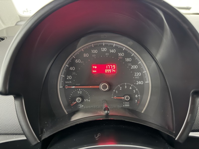 NEW BEETLE 2.0 MI 8V GASOLINA 2P MANUAL - 2010 - CAXIAS DO SUL