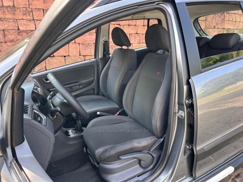 SPACE CROSS 1.6 MI 8V FLEX 4P MANUAL - 2013 - VENâNCIO AIRES