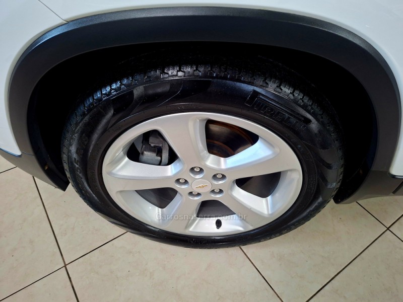 TRACKER 1.8 MPFI LTZ 4X2 16V FLEX 4P AUTOMÁTICO - 2015 - FARROUPILHA