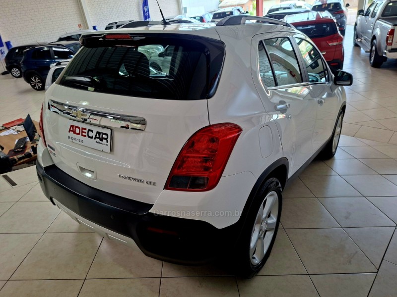 TRACKER 1.8 MPFI LTZ 4X2 16V FLEX 4P AUTOMÁTICO - 2015 - FARROUPILHA