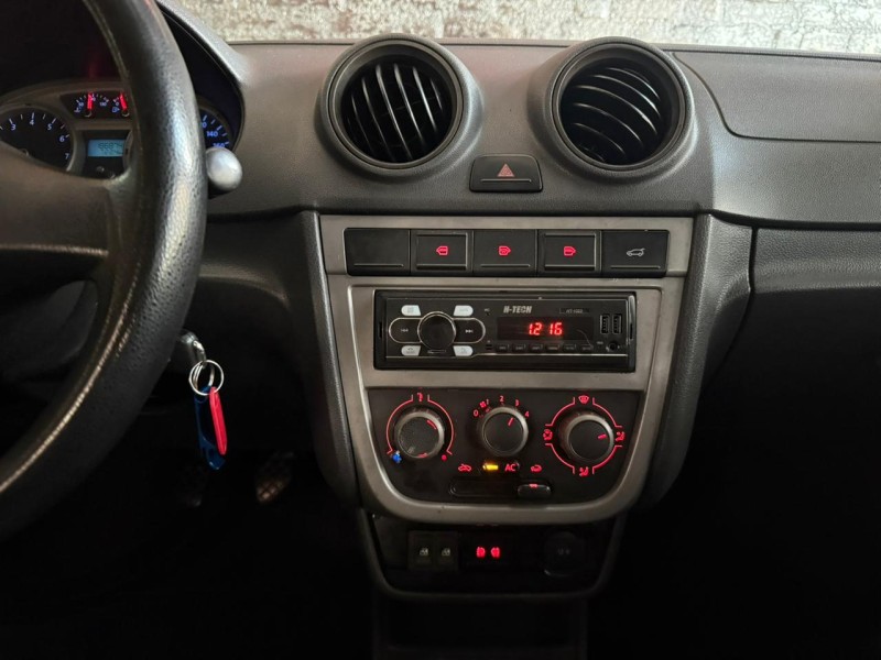 VOYAGE 1.0 MI 8V FLEX 4P MANUAL - 2009 - CAXIAS DO SUL