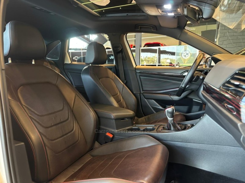 JETTA 2.0 16V TSI GLI 350 GASOLINA 4P AUTOMÁTICO - 2022 - CAXIAS DO SUL