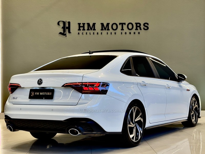 JETTA 2.0 16V TSI GLI 350 GASOLINA 4P AUTOMÁTICO - 2022 - CAXIAS DO SUL